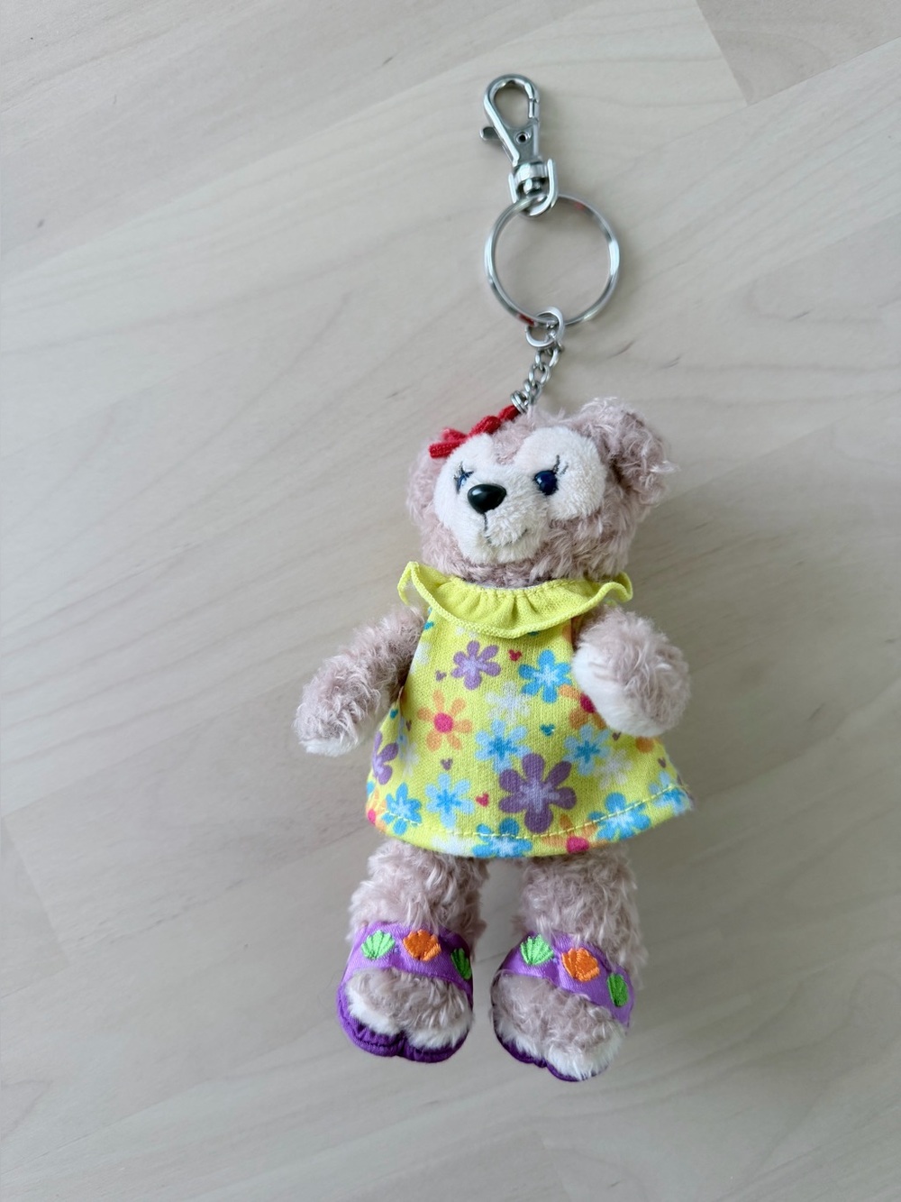 Disney Aulani Resort- Duffy and Friends Shellie May keycharm/keychain
